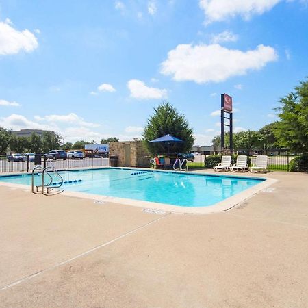 Econo Lodge Airport I-35 North Farmers Branch Exterior foto