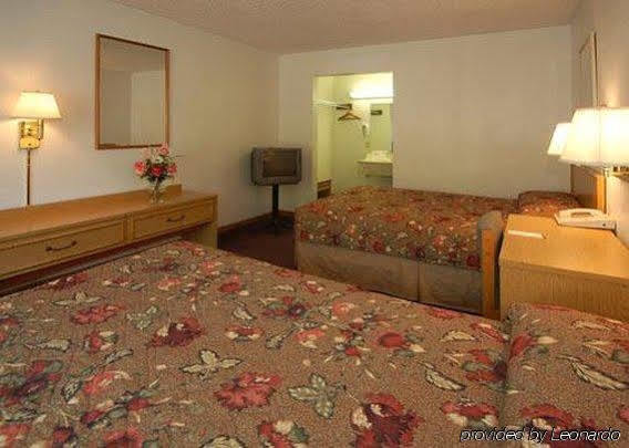 Econo Lodge Airport I-35 North Farmers Branch Exterior foto
