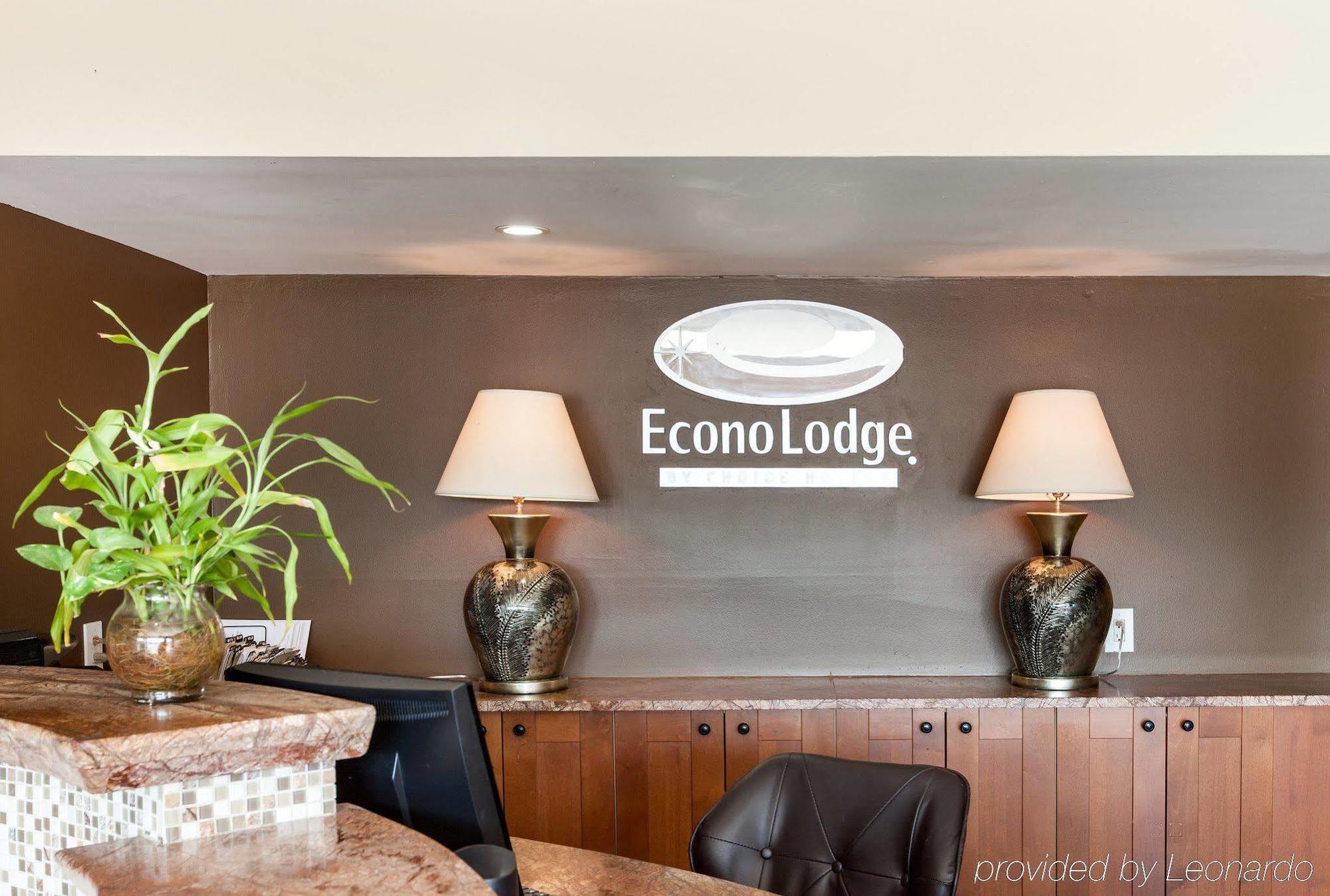 Econo Lodge Airport I-35 North Farmers Branch Exterior foto